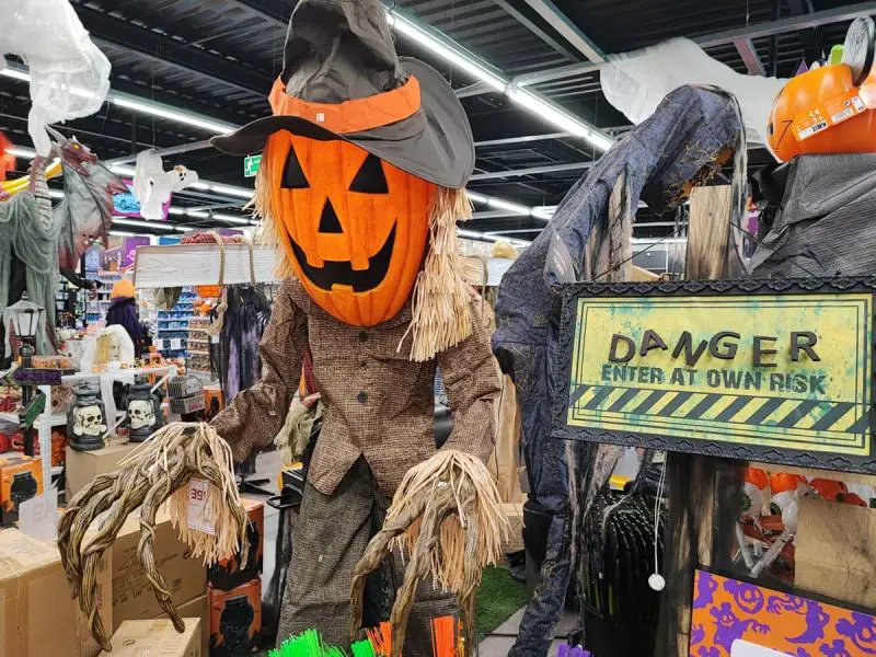 Des jeux incontournables pour une soirée d Halloween réussie dans le Var