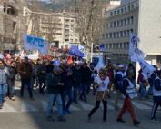 500 manifestants Toulon grève agriculteurs agriculteurs paralysent provence 5000 manifestants à Toulon grève 13 octobre var