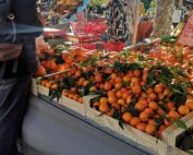 Hyères plus beau marché Votre plus beau marché marché var vols var Marchés des Producteurs commerçante évincée du marcjé