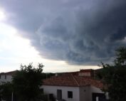 mardi 4 juin contrasté weekend Pâques tempêtes alerte multi-niveaux var météo 14 septembre var vigilance jaunes canicule orages var