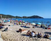 plages bondées tourisme var été 2023 nuisances nocturnes plages Beer Tanning juilletistes et aoutiens météo plages 6 août varplages plages bondées en ce 15 avril