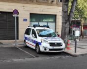 Trois hommes blessés Marseille coup de filet Marseille toulon police adolescents agressé octogénaire arrivée nouveaux policiers homme attaqué salué policiers toulon ex-compagnon récidive saint-cyr vol policiers garde vue Marseille fusillade Marseille quartiers nord fronde policière marseille