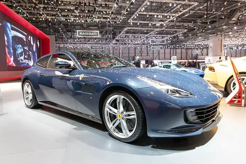 Flash Ferrari GTC4 Lusso