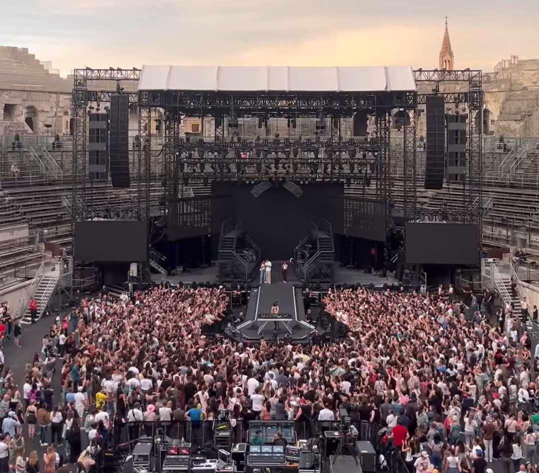 Dua Lipa Festival de Nîmes