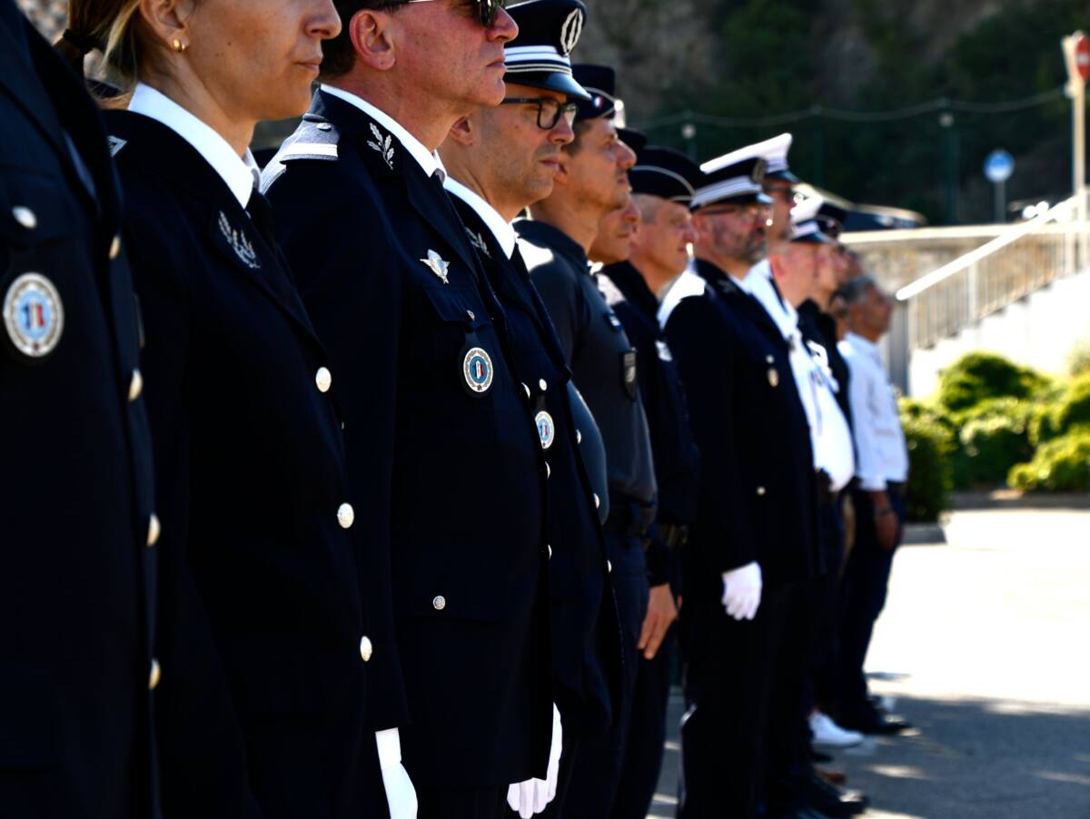 hommage police toulon