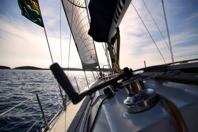 JO Paris 2024 : Grande session de voile à Marseille avec Nolot, Mazella, Mourniac et Bernaz