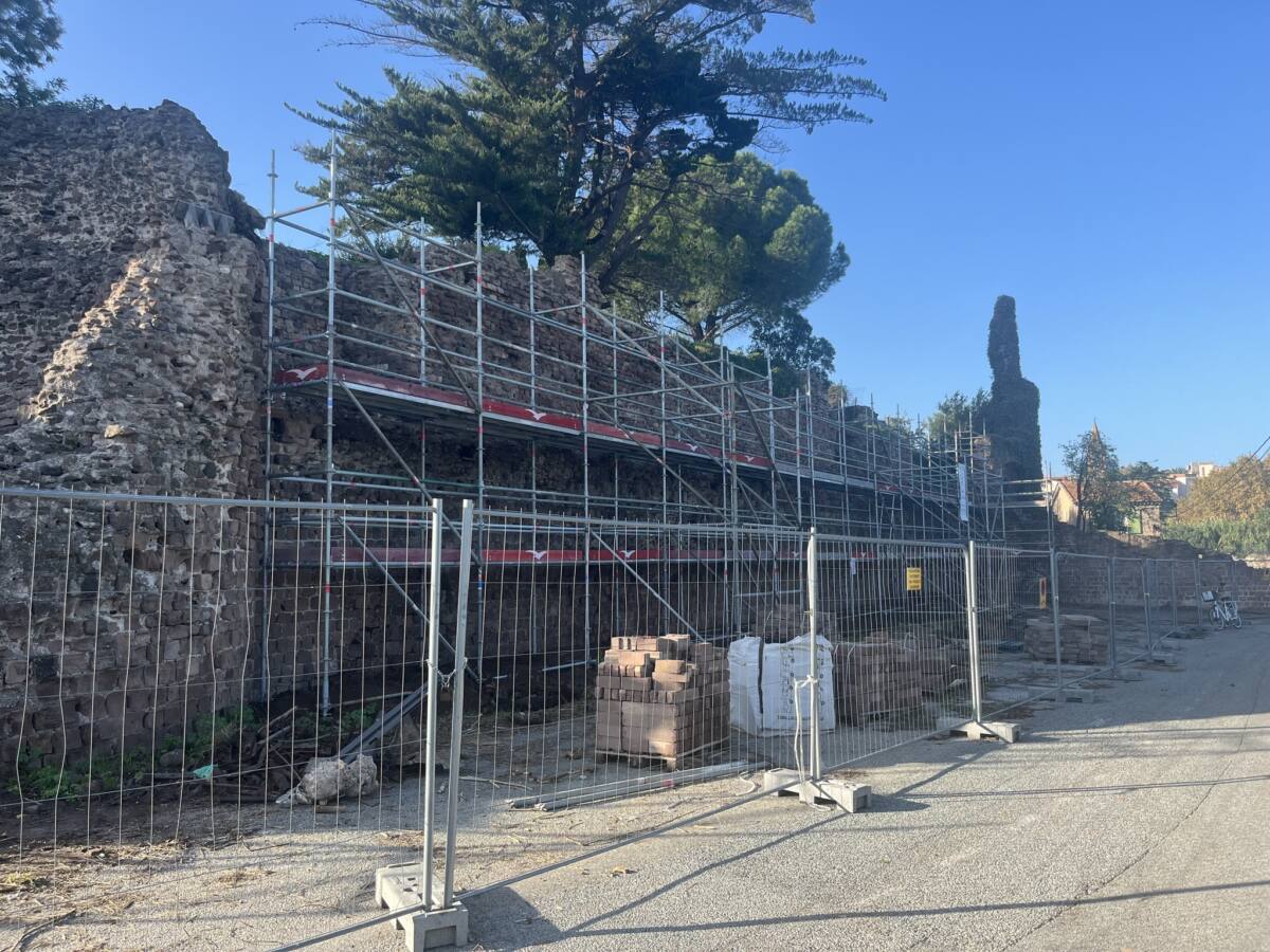 Fréjus met en lumière la butte Saint-Antoine, un trésor archéologique unique