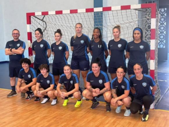 Les filles du futsal de Toulon brillent à Tanger avec une victoire éclatante