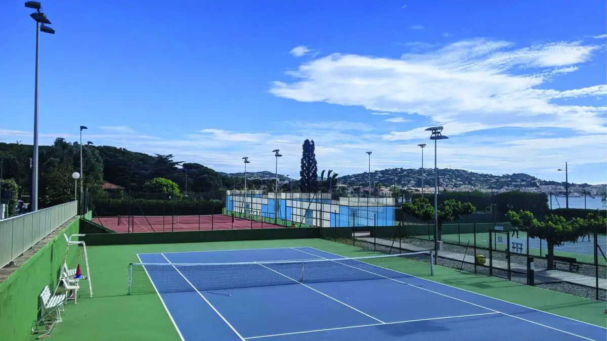 Sainte-Maxime : deux terrains de padel en construction