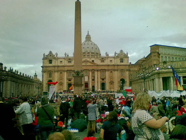 béatification de Jean Paul II place St Pierre