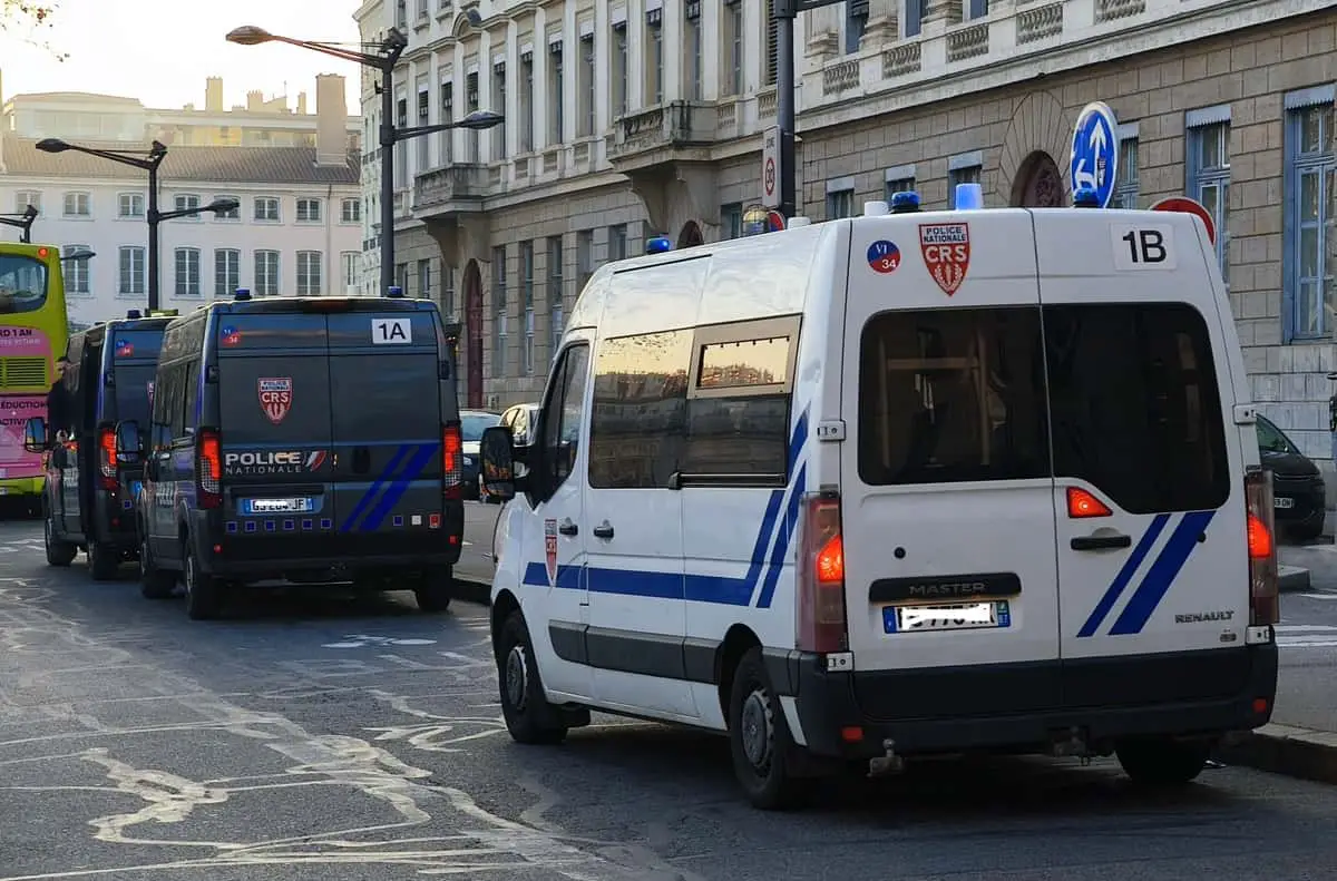 Félix Bingu Marseille homme chute police t