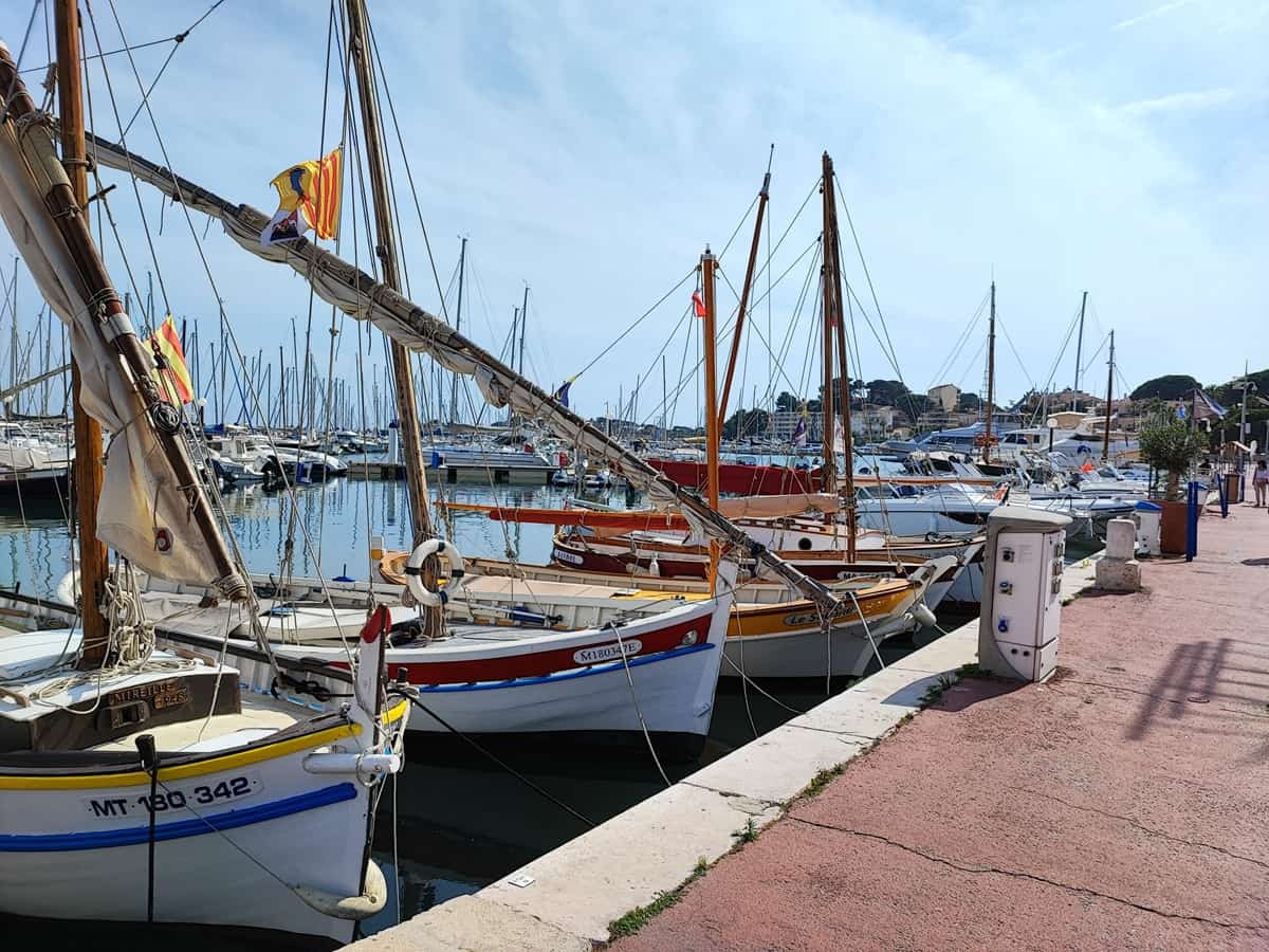 Bandol en hiver le port