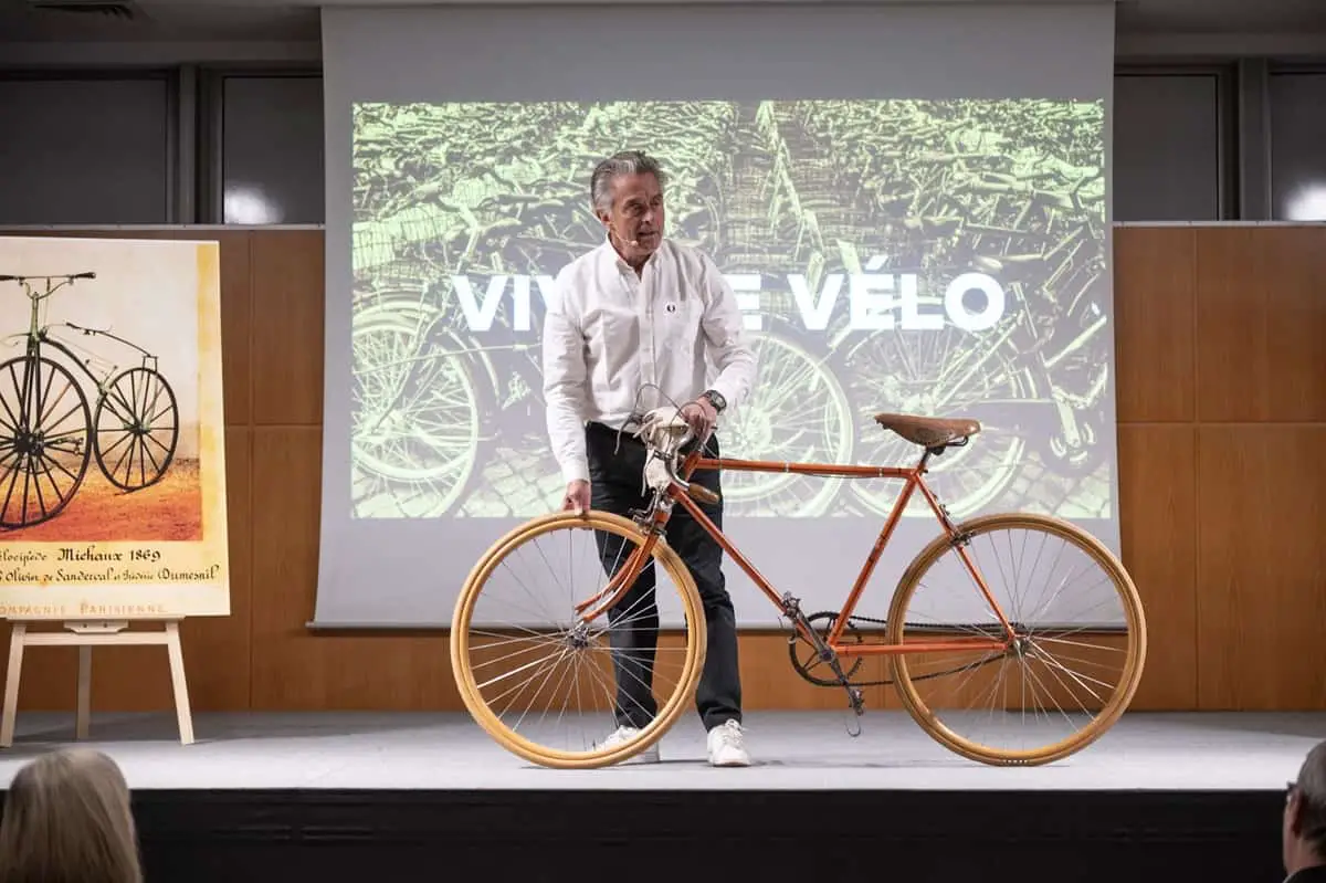 Gérard Holtz a fait escale au Lavandou